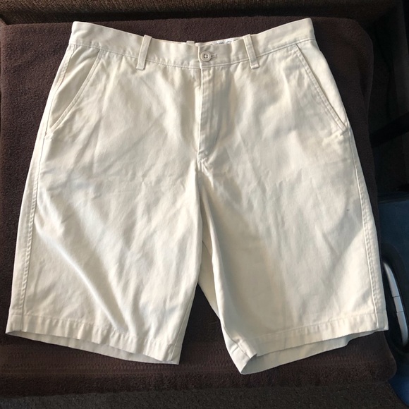 Eddie Bauer Other - Eddie Bauer shorts - NWOT - 33 waist